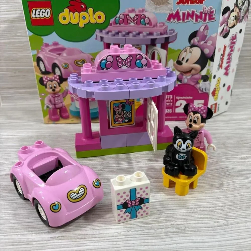 LEGO Duplo Disney Minnie Mouse Set *missing cake pieces*